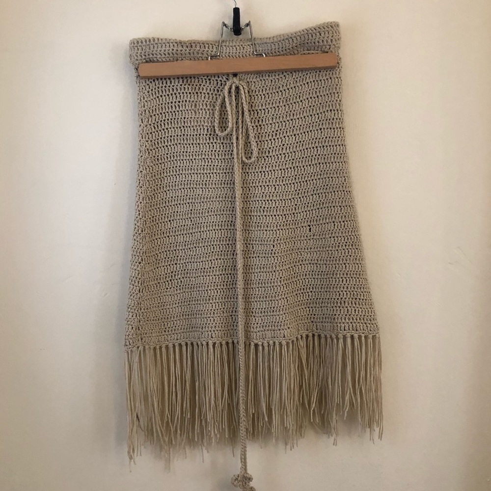 Vintage crochet midi skirt  — size small